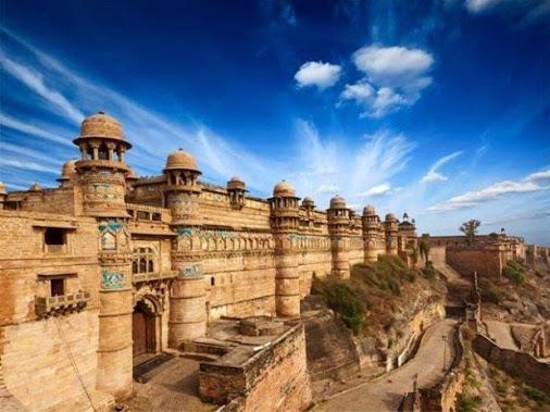Hotel Surya Gwalior Extérieur photo